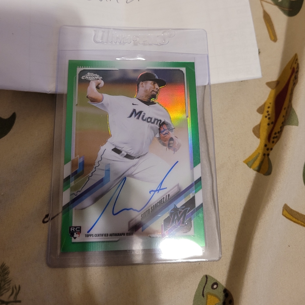 Sixto Sanchez #RA-SS Green refractor 52/99 Topps chrome rookie autograph on card